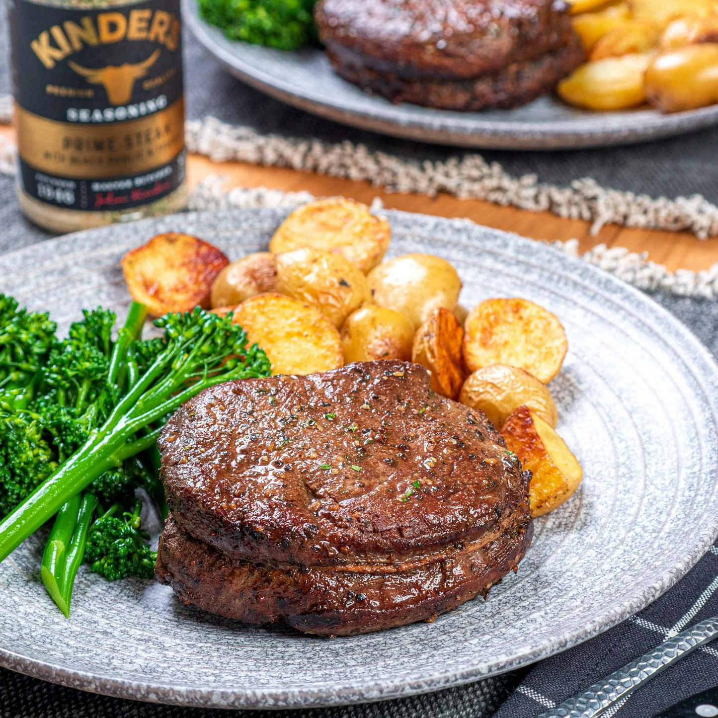 Kinder's Prime Steak with Black Garlic and Truffle Rub and Seasoning, 5 oz