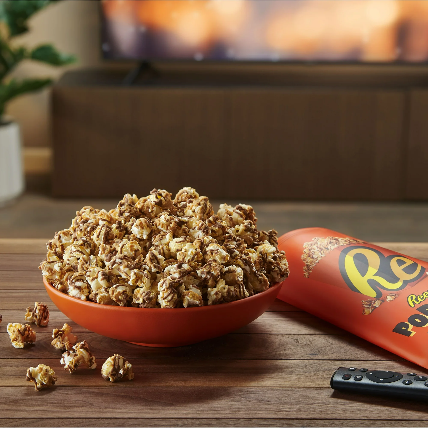Reese's Peanut Butter Chocolate Drizzled Popcorn Snack, 5.25 oz